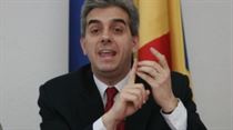 ”Reforma Sanatatii e buna” daca facem asigurari private