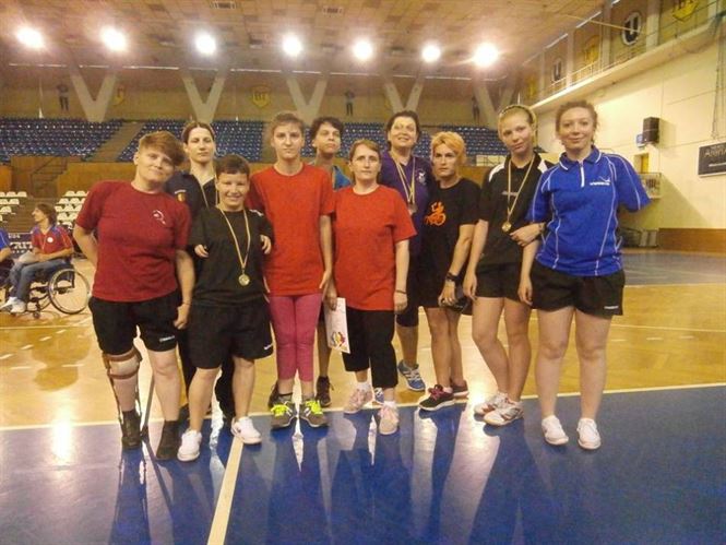 Special Friends Braila- 14 medalii la nationalele de tenis de masa si atletism