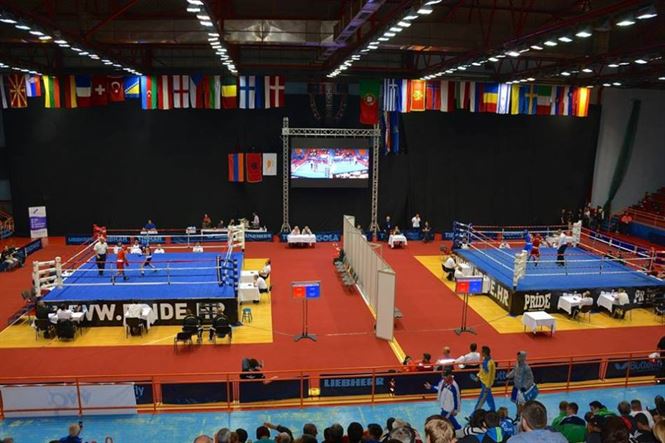 Jitaru si alti patru pugilisti romani se bat astazi pentru medalie