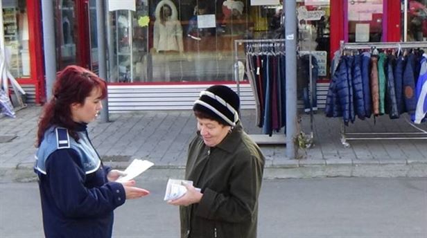 Poliţiştii brăileni, în acţiuni premergătoare sărbătorilor de iarnă