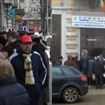 Neputinta autoritatilor. Brailenii se inghesuie, din nou, la coada
