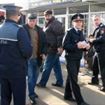 Pirotehnisti de ocazie, adusi la tacere