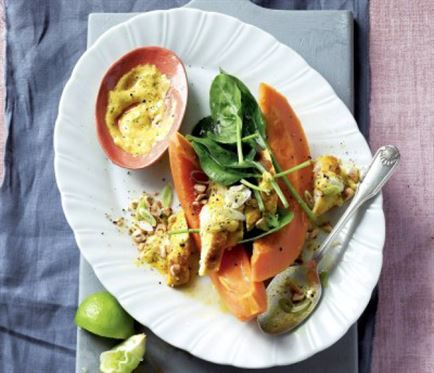 Pui cu salata de papaya si curry