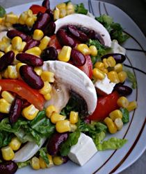 Salata de legume si branza