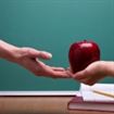 Consumul de fructe proaspete a fost extins si la clasa pregatitoare Consumul de fructe proaspete a fost extins si la clasa pregatitoare