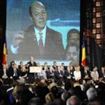 Vedeti cui apartine afirmatia: “Cateii PDL care ieri maraiau neputinciosi azi au prins ciolanul” Vedeti cui apartine afirmatia: “Cateii PDL care ieri maraiau neputinciosi azi au prins ciolanul”