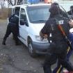 11 braileni au fost arestati dupa ce au calcat un om in picioare