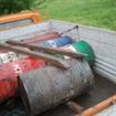 Au gasit plutind pe Dunare butoaie pline cu doua tone de motorina 