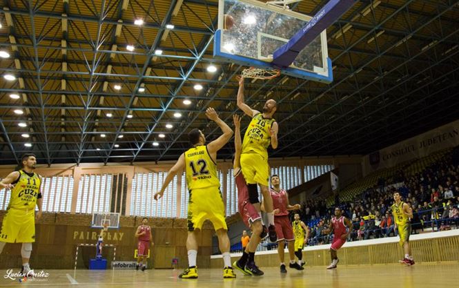 Galerie foto+video: Cuza Sport Braila continua seria victoriilor in faza semifinala a Ligii 1