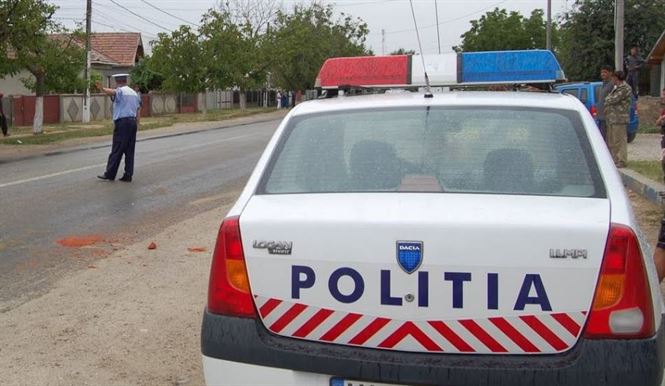 A cazut din remorca cu baloti de paie si a murit