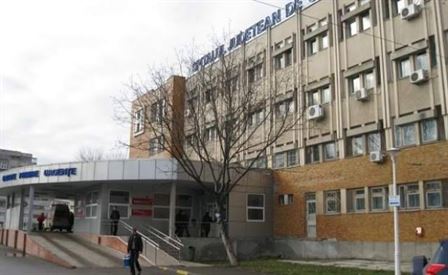 A iesit in fata portii si a ajuns la UPU