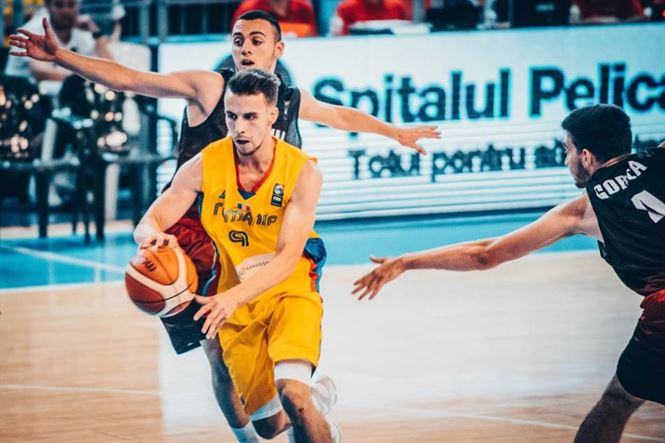 Jucator la Cuza Sport Braila, component al nationalei Romaniei calificata in finala europenelor U 20 la baschet