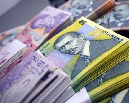 Credite pentru fermieri de pana la 90% din subventiile incasate de la APIA