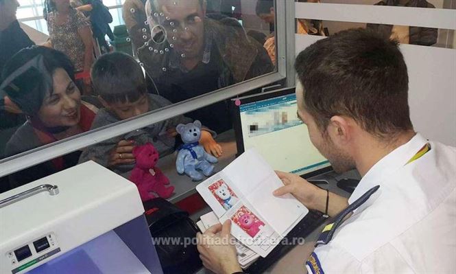 Atenţie la documentele copiilor! Condițiile de călătorie în străinătate pentru cetățenii români minori