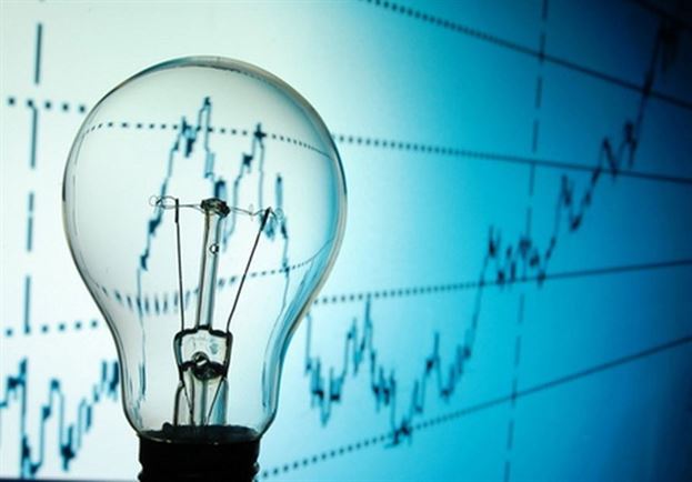 Incepand de astazi, factura la energie electrica pentru consumatorii casnici scade cu 2,6%