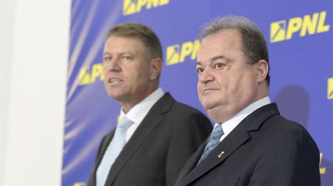 Candidatul ACL la prezidentiale va avea insemnele celor doua partide
