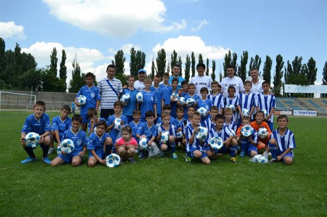 Belodedici si Vladoiu au adus mingii juniorilor de la CF Braila