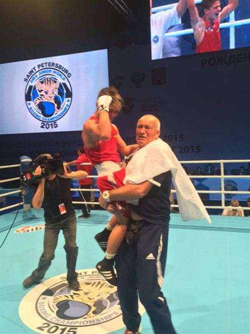 Boxul romanesc are un campion mondial de juniori