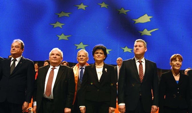 Lansarea candidatilor PDL pentru europarlamentare, la Sala Palatului