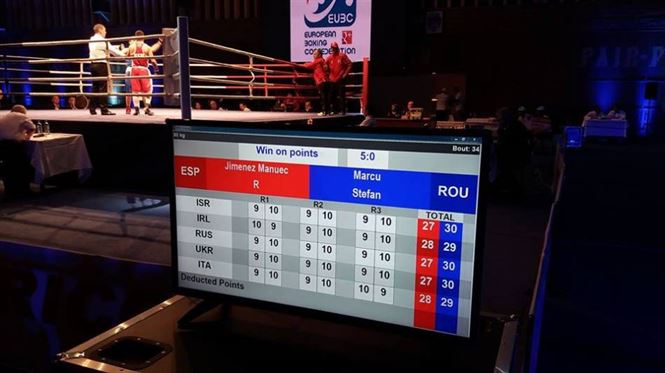 Stefan Marcu, al patrulea roman care a trecut de primul tur la europenele de box U 22 de la Braila