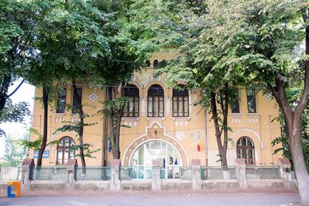 Cinci posturi scoase la concurs de Teatrul de papusi Braila