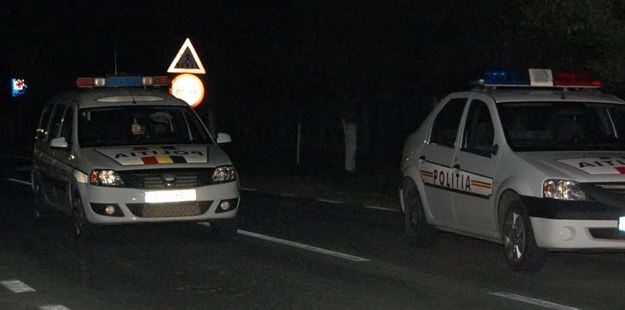 Ciocnire intre doua autoturisme in centrul orasului Ianca