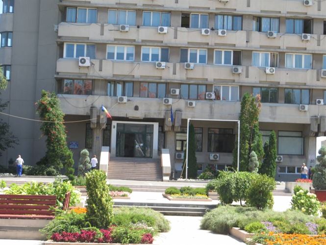 Condițiile acordării și cuantumul sporului pentru condiții de muncă pentru angajații din administrația publică locală