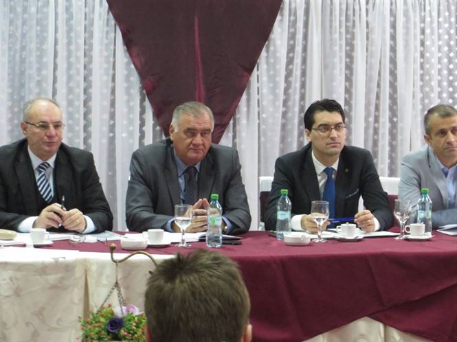 Conducerea FRF s-a intalnit la Braila cu oamenii de fotbal din zona