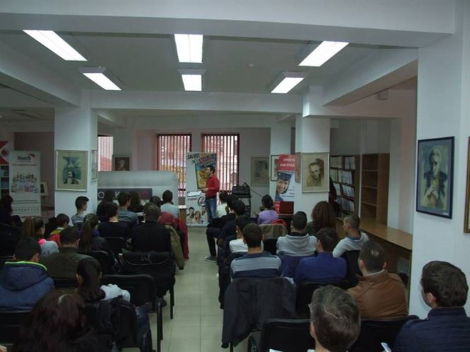 Conferintele BookLand Evolution apreciate de liceeni braileni