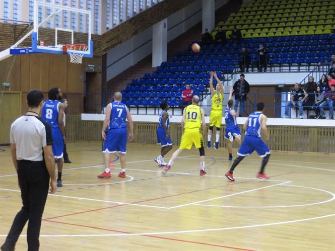 Cuza Sport Braila al treilea succes consecutiv in faza semifinala a Ligii 1 la baschet