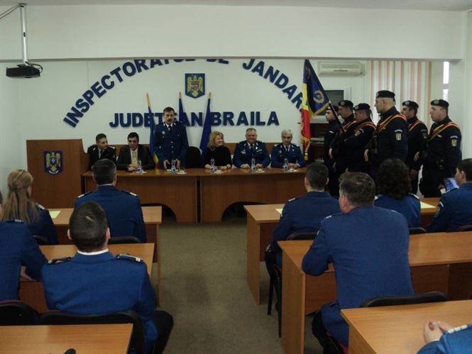 Noii jandarmi au depus juramantul