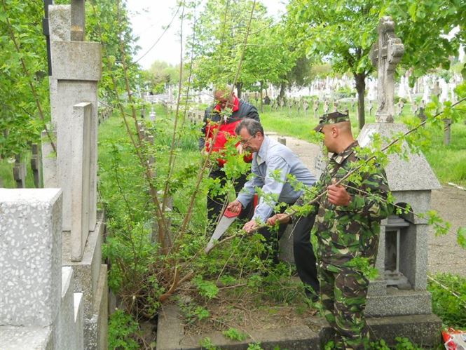 Actiuni de ingrijire a monumentelor istorice