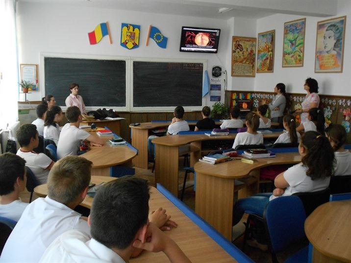Proiect de prevenire a consumului de tutun si alcool „Adolescenta fara dependenta”