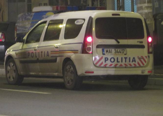 Depistat de politisti la volanul masinii desi avea permisul suspendat