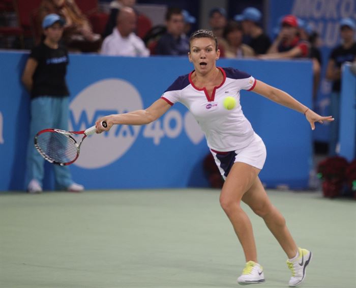 Doar Irina Begu si Simona Halep in turul 2 la Wimbledon