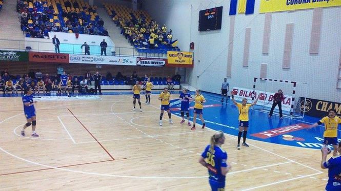 Echipa sarbului Goran Kurtes le-a creat mari emotii handbalistelor Coronei