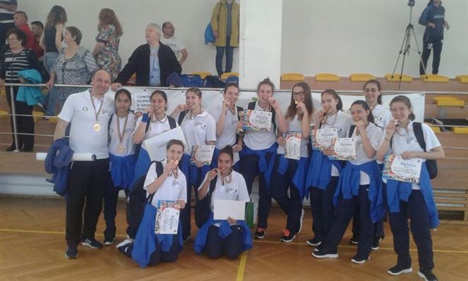 Fetele de la LPS Braila au castigat medaliile de bronz la ONSS handbal fete nivel gimnazial