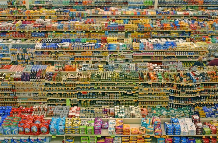 Hypermarket-urile sunt luate la control de OJPC