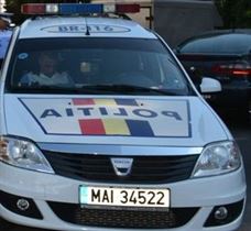 Frigul si zapada nu l-au ferit de ochii politistilor