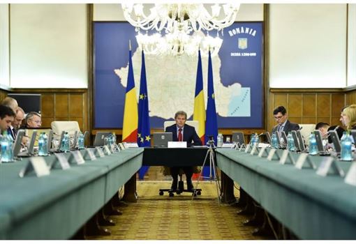 Guvernul a aprobat marirea salariului minim pe economie de la 1 mai 2016