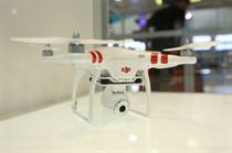 Guvernul interzice dronele