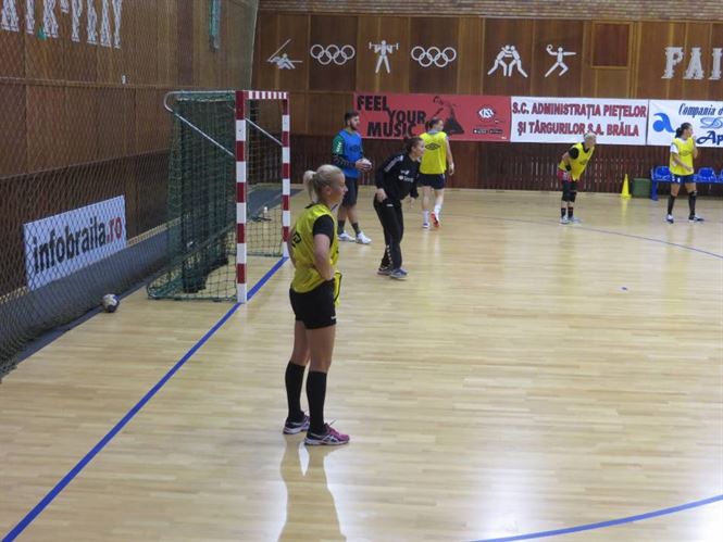 HC Dunarea Braila a castigat primele doua jocuri la turneul de la Roman