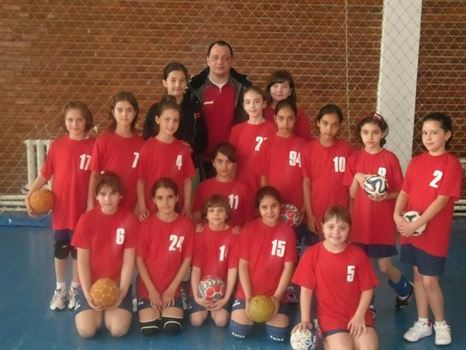 Handbalistele de la LPS Braila calificate la turneul semifinal