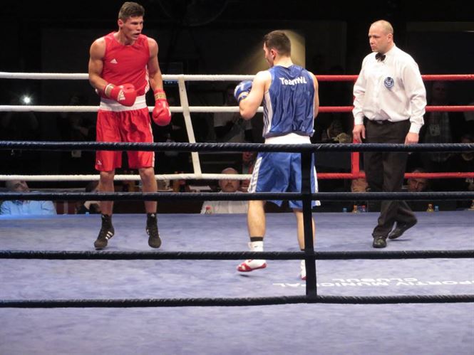 Galerie foto+video: Trei pugilisti romani in sferturile de finala la europenele U 22