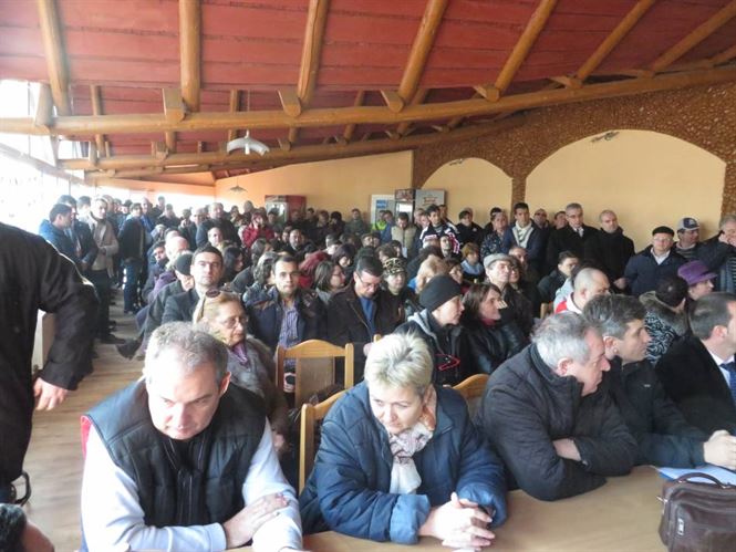 Brailenii sustin pastrarea intacta a Padurii Stejaru