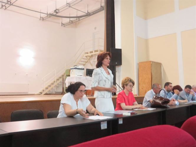 Stancescu a fost aleasa viceprimar al orasului Faurei