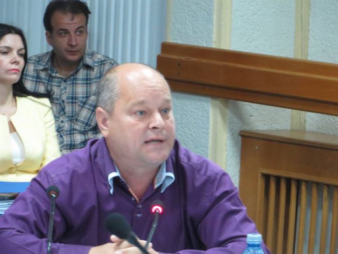 Inventarul bunurilor care apartin domeniului public al judetului a picat a doua oara la vot