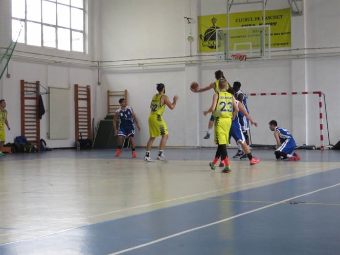 Cuza Sport Braila a pierdut derby-ul cu Poli Iasi