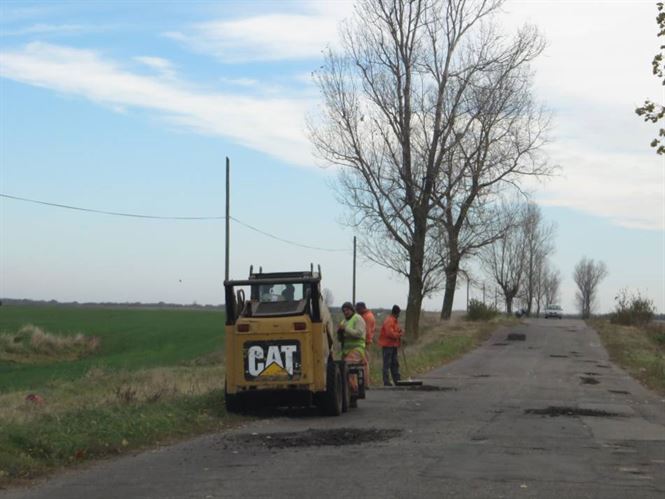Bani de la Ministerul Dezvoltarii pentru 38 de primarii si CJ Braila