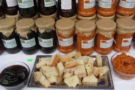 Daniel Constantin: In viitorul apropiat produsele traditionale romanesti ar putea avea coltul lor rezervat in hypermarket-uri
